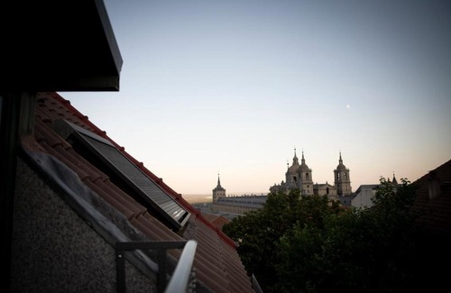 San Lorenzo de El Escorial Apartment | Fabulos Ático con vistas al Monasterio