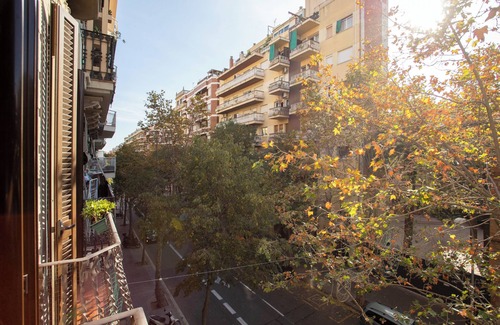 L'Antiga Esquerra de l'Eixample Apartment | Fabulous 2-Bedroom Apartment Eixample