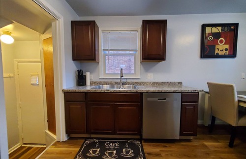 Detroit House | Fabulous 3-bedroom house in Detroit with WiFi, AC. Start your adventure