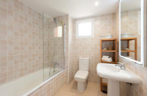 Urbanizacion Hacienda las Chapas Apartment | Fabulous apartment in the Reserva of Marbella