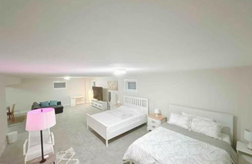 Munster Hamlet - Richmond Apartment | Fabulous basement