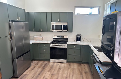Inglewood House | Fabulous brand new ADU close to everything