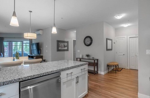 Central Okanagan Apartment | Fabulous Condo at Five Star Resort #209