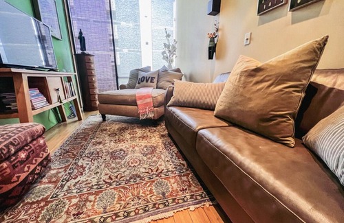 Albuquerque Original Townsite Condo | Fabulous Downtown Modern Apartment