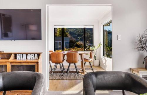 Fernhill Apartment | Fabulous Home with Great Views