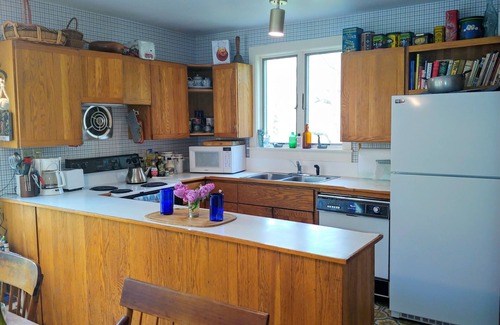 Tisbury House | Fabulous Makonikey WATER VIEW Victorian with wrap around porch -WALK TO BEACH!