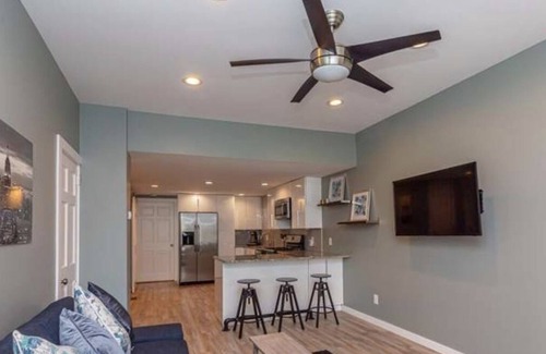 Downtown Wilmington House | FABULOUS Modern City Center - On-site Parking!