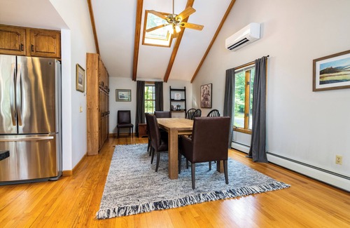 Lenox House | Fabulous modern home with pool & separate guest house . Pet-friendly!