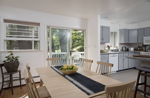 Woodstock House | Fabulous Newly Renovated Family House Near Woodstock Center