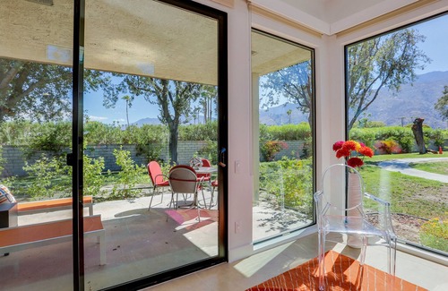 Sunrise Vista Chino Condo | Fabulous Remodel With Cool Palm Springs Vibe