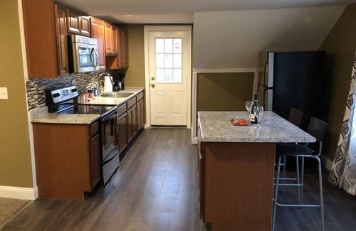 Portland Apartment | Fabulous studio apartment with roof deck