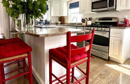 Buzzards Bay House | Fabulous waterfront home in Buzzards Bay/Cape Cod