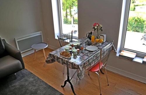 Cognac Apartment | Face Au Jardin