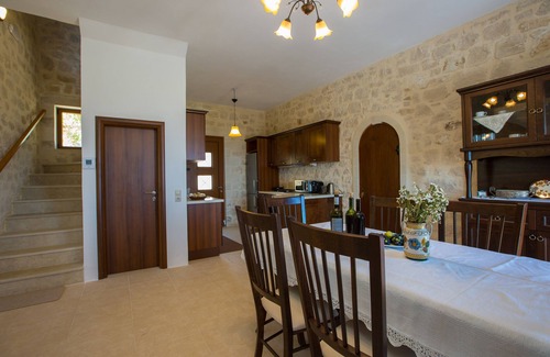 Kato Valsamonero Villa | Faethon and Aeolos eco-stone villas with amazing sea view