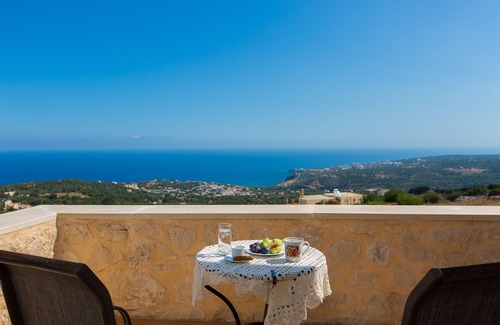 Kato Valsamonero Villa | Faethon and Aeolos eco-stone villas with amazing sea view