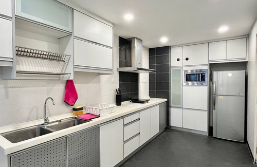 Bukit Bintang Apartment | Fahrenheit 88 Bukit Bintang by Manhattan Group