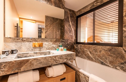 Courchevel Hotel | Fahrenheit seven Courchevel