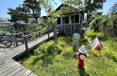 Fair Harbor House | Fair Harbor Living - Barefoot Beach Getaway