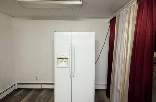 Fairbanks Apartment | Fairbanks Rafiki-Unit 4