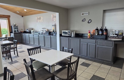 Southgate Triangle Hotel | FairBridge Inn & Suites Missoula