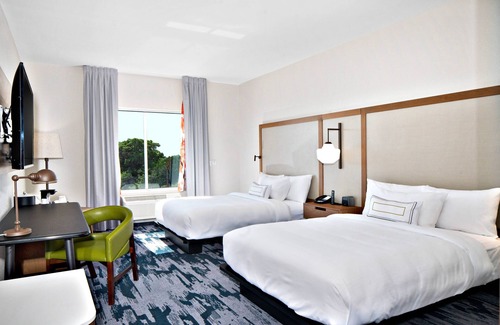Deerfield Beach Hotel | Fairfield by Marriott Inn & Suites Deerfield Beach Boca Raton