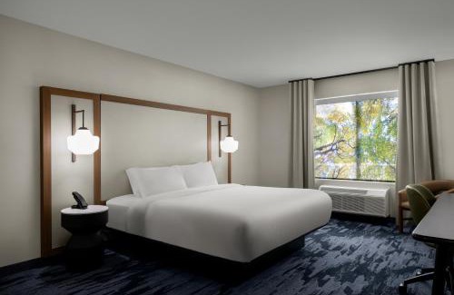 Beckley Hotel | Fairfield by Marriott Inn & Suites Beckley
