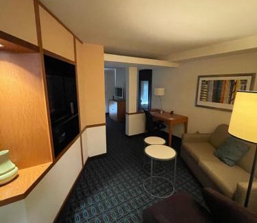 June Park Hotel | Fairfield by Marriott Inn & Suites Melbourne West/Palm Bay
