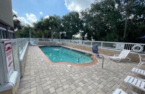 June Park Hotel | Fairfield by Marriott Inn & Suites Melbourne West/Palm Bay
