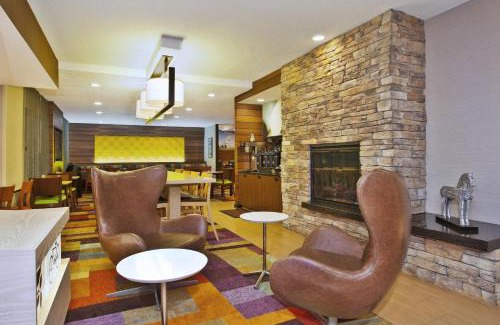 Hammond Hotel | Fairfield by Marriott Southeast Hammond, IN