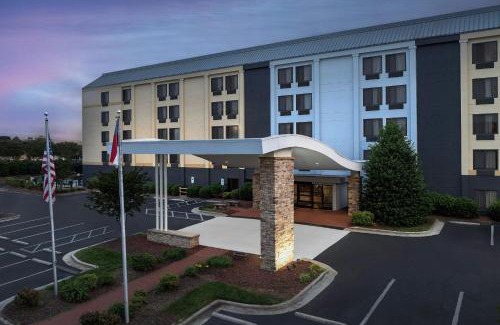 Winston - Salem Hotel | Fairfield Inn and Suites by Marriott Winston Salem/Hanes