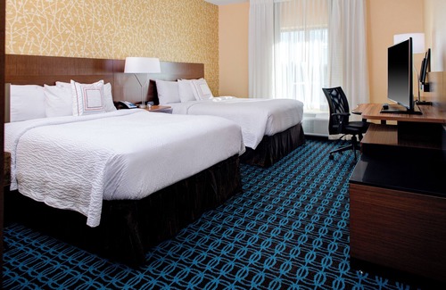 Canton Hotel | Fairfield Inn and Suites by Marriott Detroit Canton