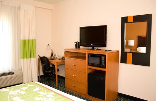 Muskogee Hotel | Fairfield Inn and Suites by Marriott Muskogee