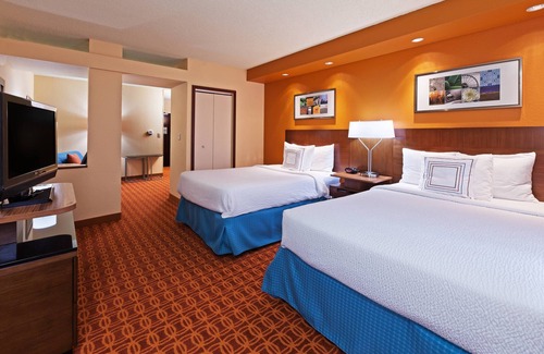 North Burnet Hotel | Fairfield Inn and Suites by Marriott Austin Northwest/Domain