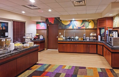 North Burnet Hotel | Fairfield Inn and Suites by Marriott Austin Northwest/Domain