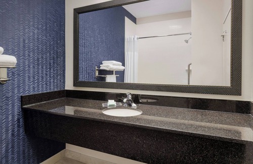 Eastwick Hotel | Fairfield Inn by Marriott Philadelphia Airport