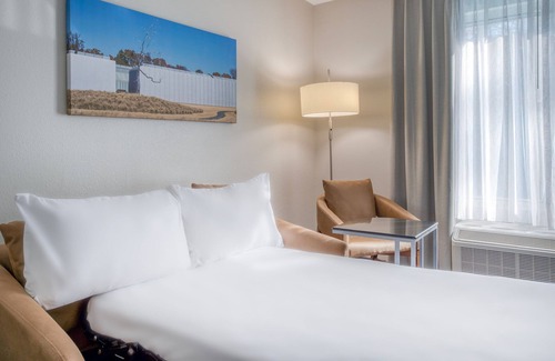 Crabtree Hotel | Fairfield Inn By Marriott Raleigh Crabtree