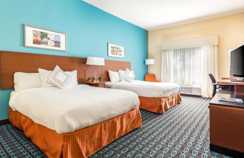 Paw Creek Hotel | Fairfield Inn Charlotte Northlake