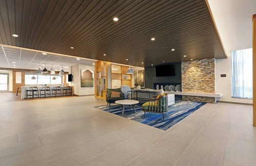 Brookfield Hotel | Fairfield Inn & Suites by Marriott Milwaukee Brookfield