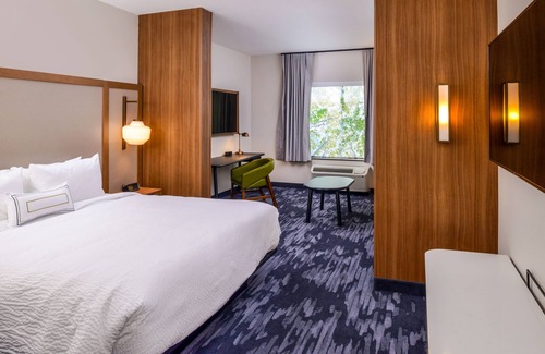 Fort Worth Hotel | Fairfield Inn & Suites by Marriott Fort Worth Southwest at Cityview