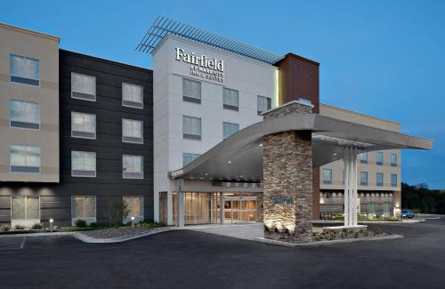 Lake Geneva Hotel | Fairfield Inn & Suites by Marriott Lake Geneva