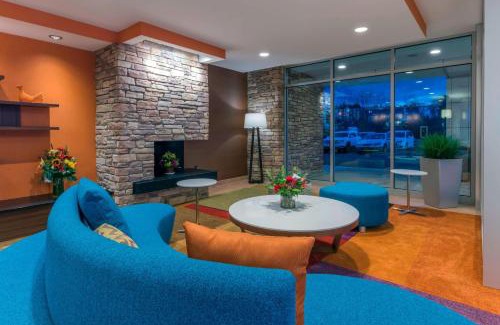 Marlborough Hotel | Fairfield Inn & Suites by Marriott Boston Marlborough/Apex Center