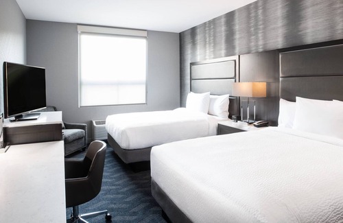 Chelsea Hotel | Fairfield Inn & Suites by Marriott Boston Logan Airport/Chelsea