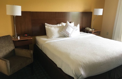 Frankfort Hotel | Fairfield Inn & Suites by Marriott Frankfort