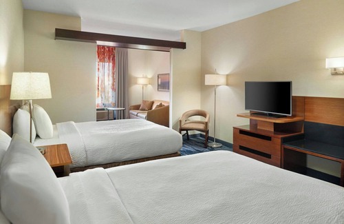 Jackson Hotel | Fairfield Inn & Suites by Marriott Jackson