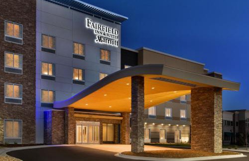 Longmont Hotel | Fairfield Inn & Suites by Marriott Boulder Longmont
