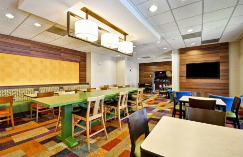 Cumberland Hotel | Fairfield Inn & Suites by Marriott Atlanta Vinings/Galleria