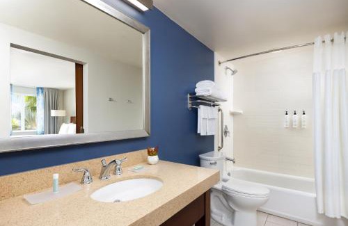 New Town Hotel | Fairfield Inn & Suites by Marriott Key West at The Keys Collection