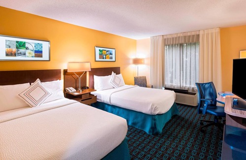 Buckhead Village Hotel | Fairfield Inn & Suites by Marriott Atlanta Buckhead