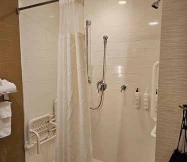 Butte Hotel | Fairfield Inn & Suites by Marriott Butte