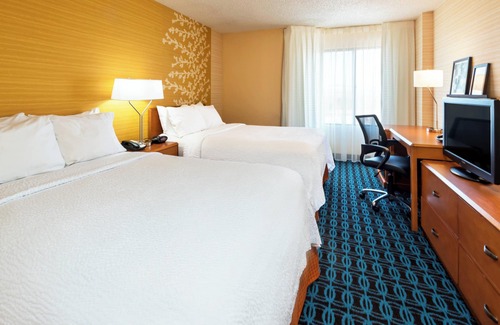Virginia Village Hotel | Fairfield Inn & Suites by Marriott Denver Cherry Creek